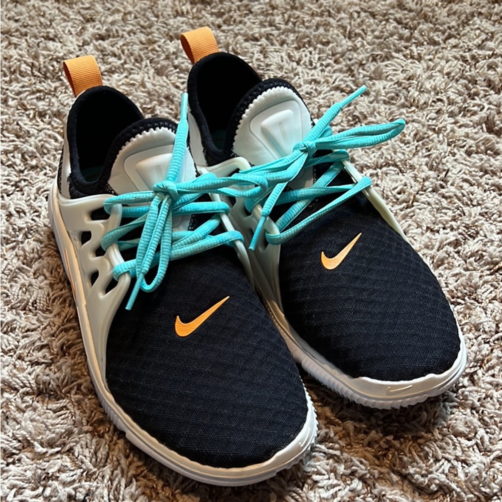 Women's Nike Acalme 'White Amber Rise' Athletic Sneakers, Women’s Size 8